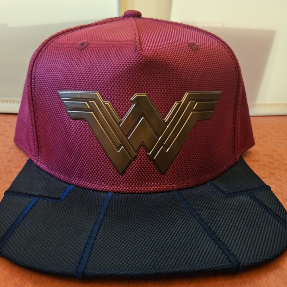 Wonder Woman Maroon and Black Cap
